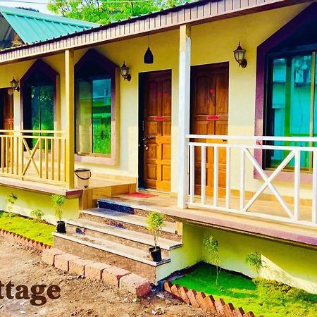 Asbii Cottage Mumbai Exterior foto
